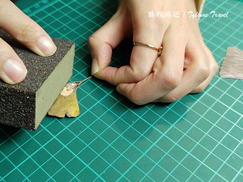 【台南手作】鋼鐵女孩工作室，超精美銀杏書籤吊飾 | 金工、手環戒指多種課程 | DIY手作體驗 | 個人專屬工作室