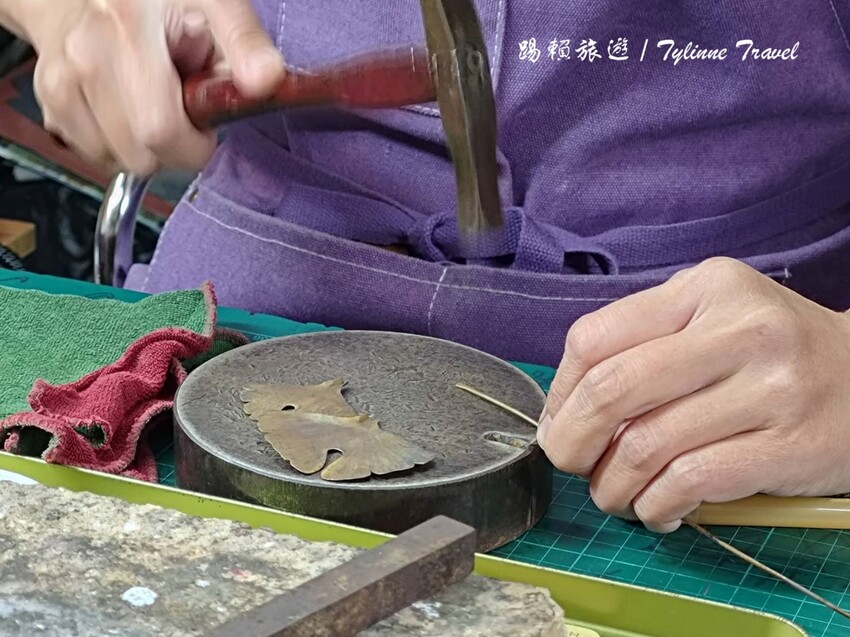 【台南手作】鋼鐵女孩工作室，超精美銀杏書籤吊飾 | 金工、手環戒指多種課程 | DIY手作體驗 | 個人專屬工作室