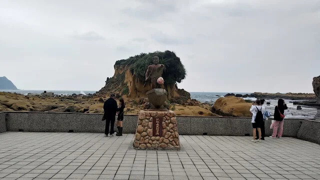 和平島地質公園 - 琉球漁民慰靈碑