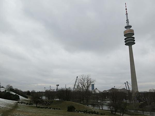 慕尼黑_BMW Welt + 奧林匹克公園半日遊