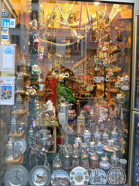 德國_慕尼黑老城區半日遊(卡爾廣場、瑪莉恩廣場、穀物市場)