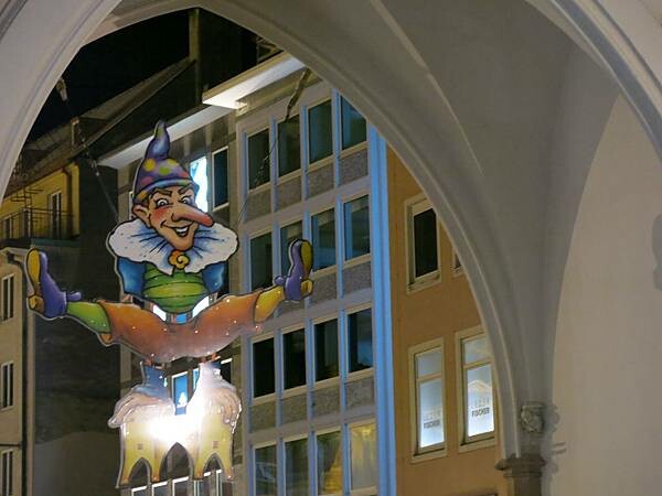 德國_慕尼黑老城區半日遊(卡爾廣場、瑪莉恩廣場、穀物市場)