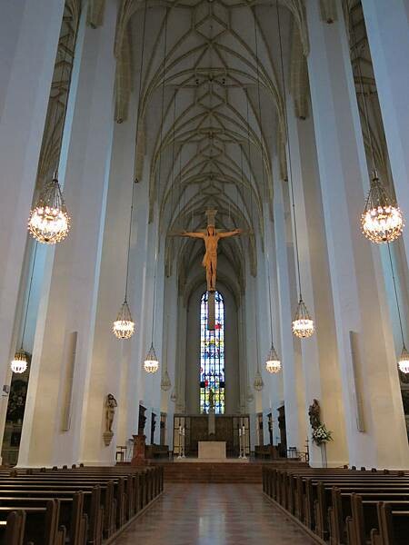 德國_慕尼黑老城區半日遊(卡爾廣場、瑪莉恩廣場、穀物市場)