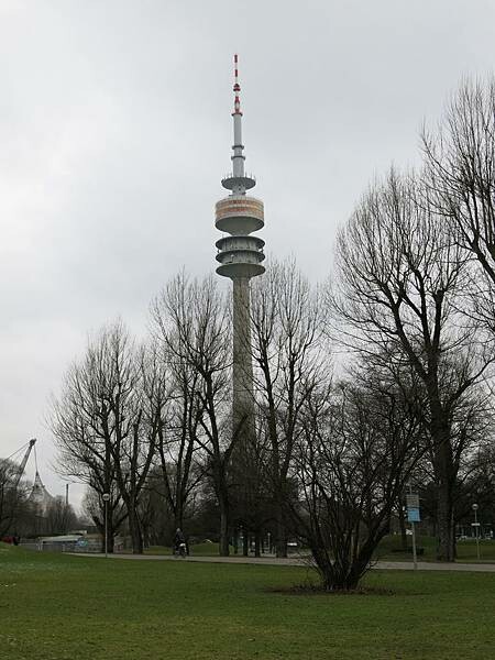 慕尼黑_BMW Welt + 奧林匹克公園半日遊