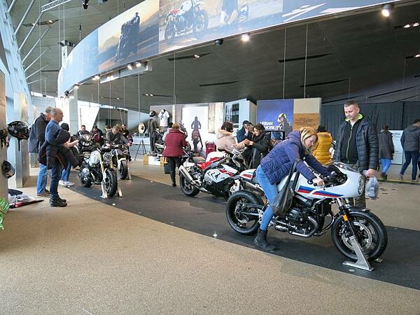 慕尼黑_BMW Welt + 奧林匹克公園半日遊