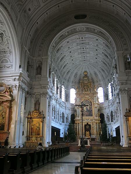 德國_慕尼黑老城區半日遊(卡爾廣場、瑪莉恩廣場、穀物市場)