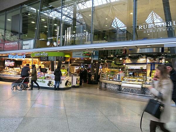 德國_慕尼黑老城區半日遊(卡爾廣場、瑪莉恩廣場、穀物市場)