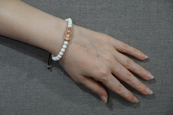 鶯歌陶瓷老街必逛的未來能量實驗室能量礦晶體,高科技與古老智慧完美結合的有感能量商品,簡單測試就能感受震撼