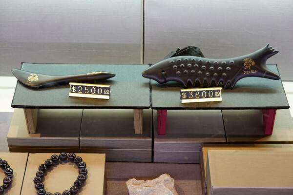 鶯歌陶瓷老街必逛的未來能量實驗室能量礦晶體,高科技與古老智慧完美結合的有感能量商品,簡單測試就能感受震撼