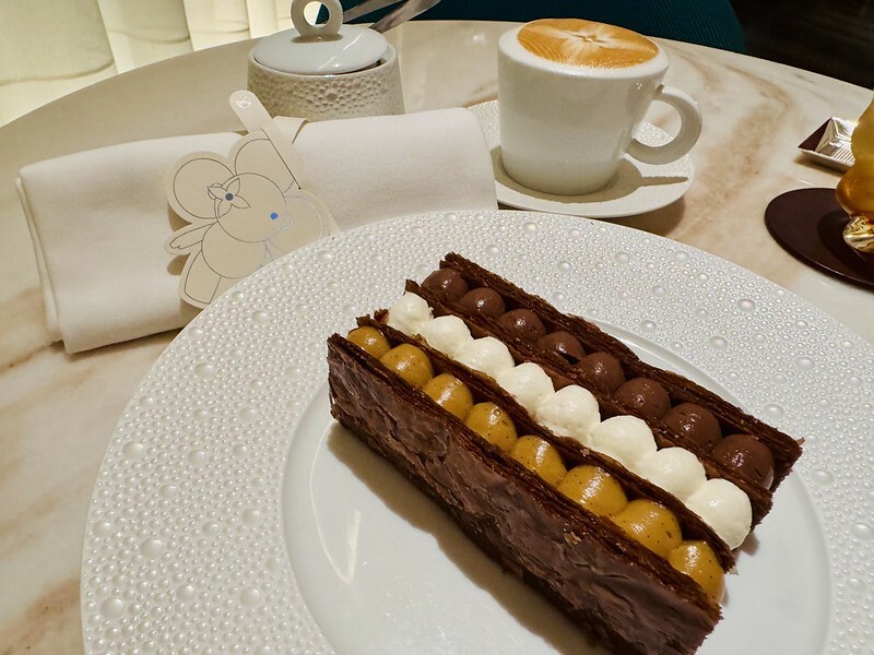 日本美食｜東京的法式優雅：LE CAFE V （LV咖啡館）晚茶饗宴。（全球第二間LV咖啡店）