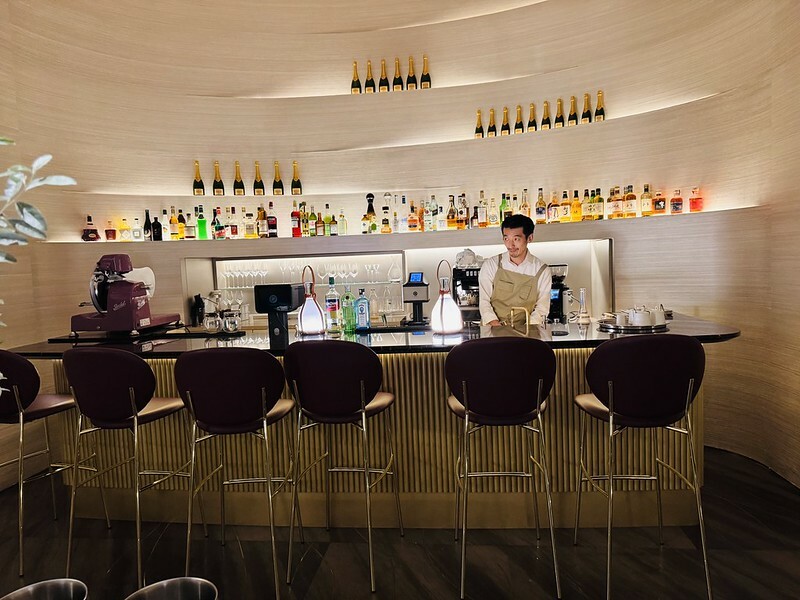 日本美食｜東京的法式優雅：LE CAFE V （LV咖啡館）晚茶饗宴。（全球第二間LV咖啡店）