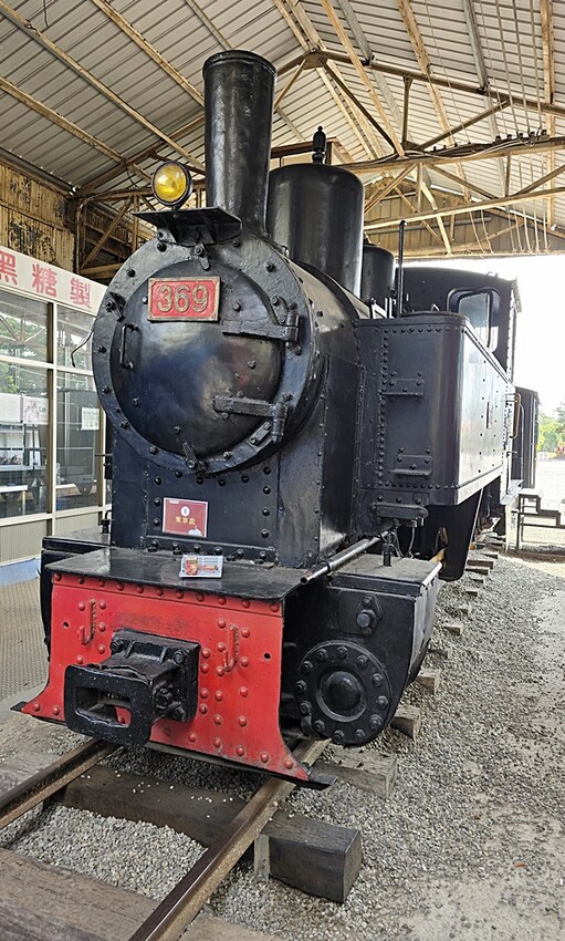 台中后里旅途中繼站!!人氣百年餅店一福堂進駐百年月眉糖廠!集結休息、購物、玩樂,還能順遊全台首座神秘煙囪隧道!