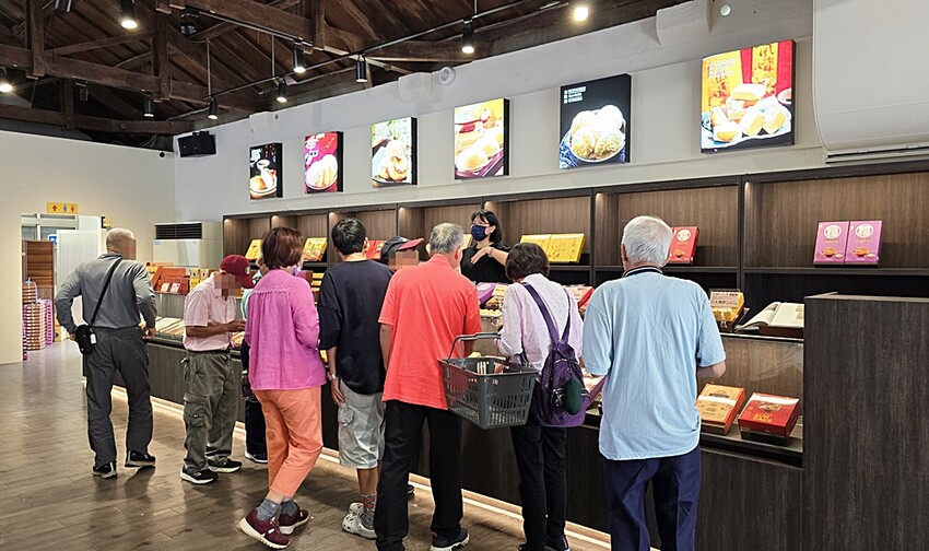 台中后里旅途中繼站!!人氣百年餅店一福堂進駐百年月眉糖廠!集結休息、購物、玩樂,還能順遊全台首座神秘煙囪隧道!