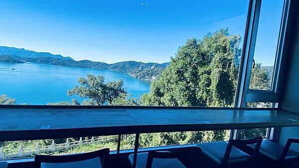 IMG_0348.jpg IMG_0348.jpg