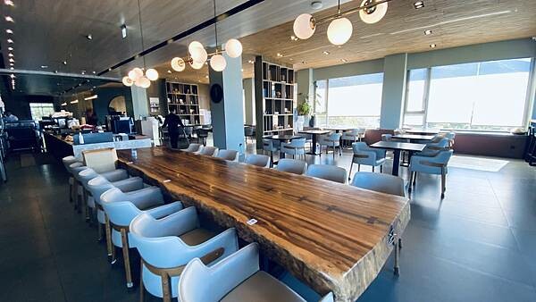 IMG_0352.jpg IMG_0352.jpg