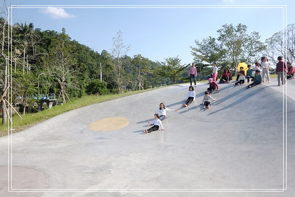 宜蘭龍潭湖風景區一日遊！環湖步道美景 大碗公溜滑梯 免費觀光工廠一次滿足。