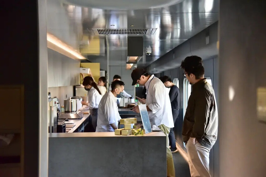 海風號開箱|全台首輛甜點觀光列車 雄獅旅遊獨家販售 海風號開箱|全台首輛甜點觀光列車 雄獅旅遊獨家販售