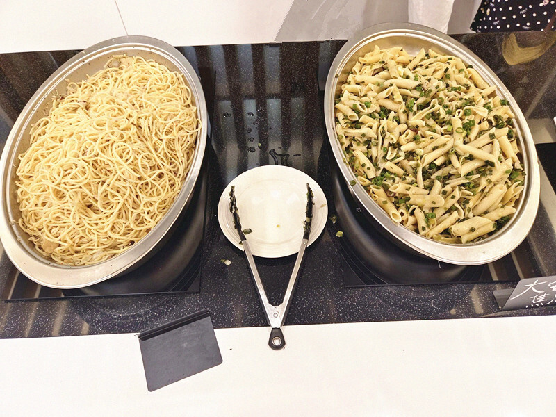 台中海線一日遊！牛罵頭遺址考古 高美燈塔拍美，文青路線輕鬆玩。