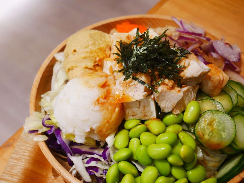 PokéPoké 波奇波奇 (健行店)-近金典綠園道、科博館的夏威夷碗創意料理，推薦自選波奇，可選高達11種醬料的健康餐食ヾ(≧▽≦*)o