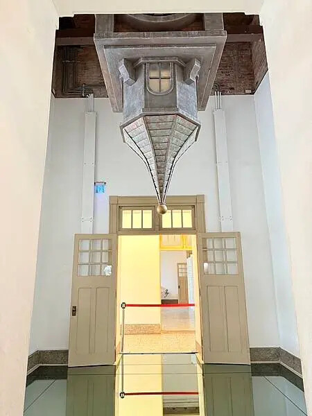 台南司法博物館必去！模擬法庭 神秘貓道與DIY拓印區一次滿足。