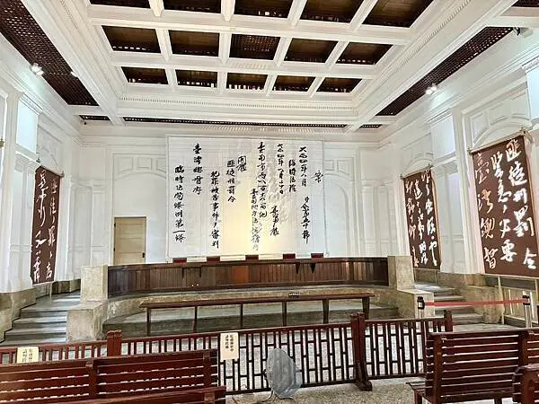 台南司法博物館必去！模擬法庭 神秘貓道與DIY拓印區一次滿足。