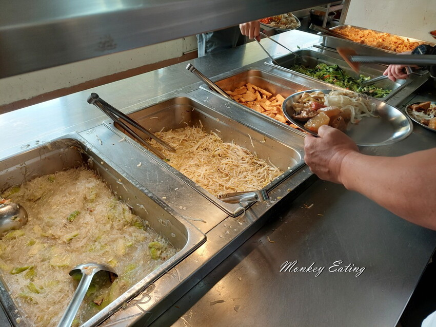 【刣牛湖山】挑戰南臺灣小百岳！台南登山秘境。順遊厚德紫竹寺，隨喜享用好吃素食齋菜，台南景點推薦 - 貪吃猴的幻想
