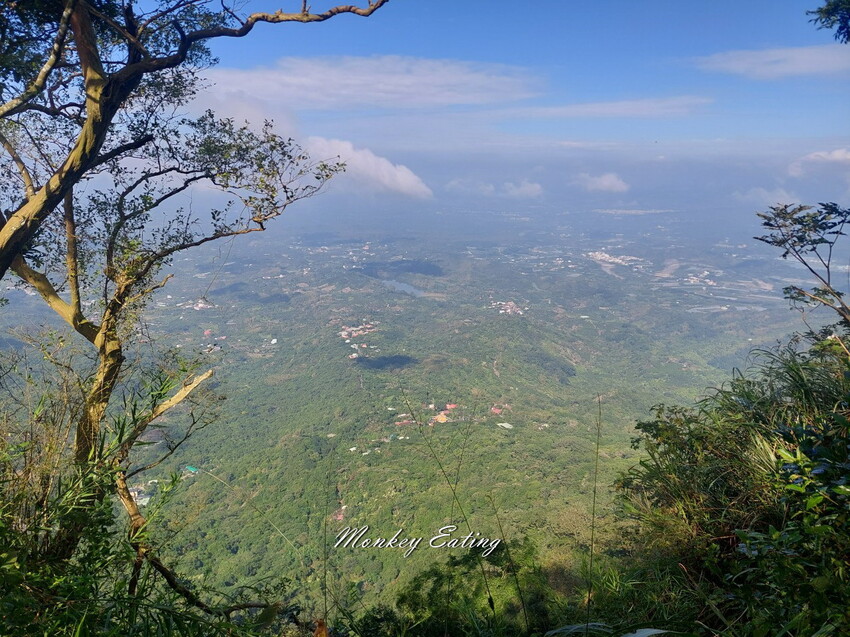【刣牛湖山】挑戰南臺灣小百岳！台南登山秘境。順遊厚德紫竹寺，隨喜享用好吃素食齋菜，台南景點推薦 - 貪吃猴的幻想