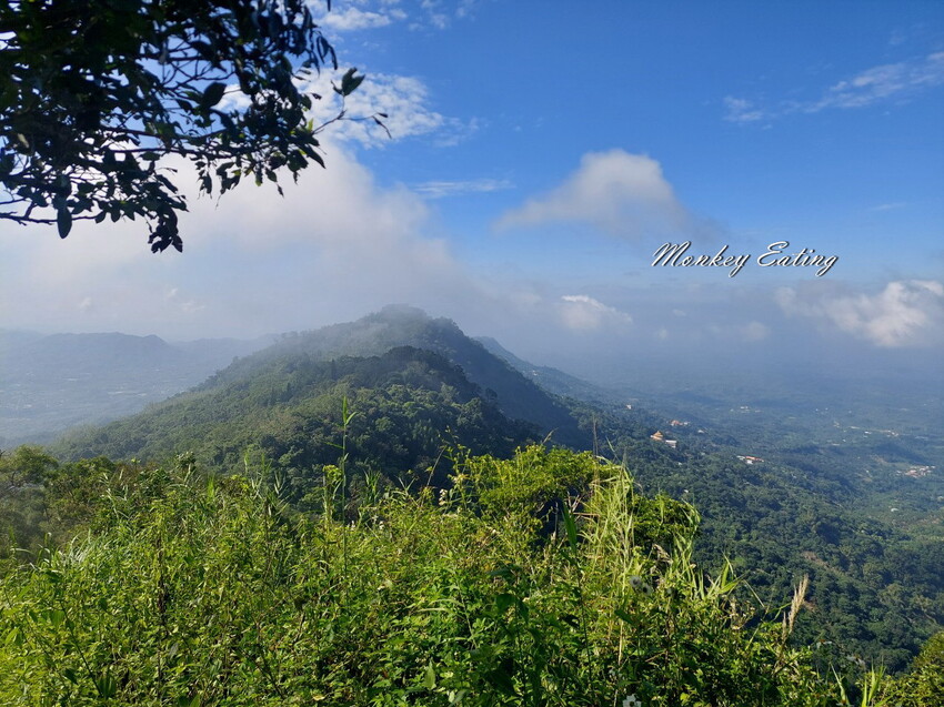 【刣牛湖山】挑戰南臺灣小百岳！台南登山秘境。順遊厚德紫竹寺，隨喜享用好吃素食齋菜，台南景點推薦 - 貪吃猴的幻想