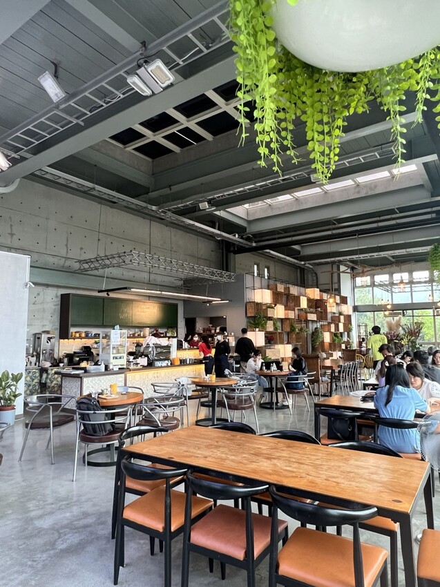 新北市深坑半日遊:深坑老街、深坑木棉花道。午餐Arc Cafe