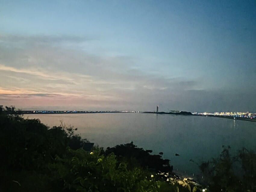 iias 沖繩豐崎:那霸機場附近購物中心。豐崎美麗陽光海濱。還可觀看一架架飛機降落。瀬長島龍神の湯泡溫泉賞夜景以及桑拿浴