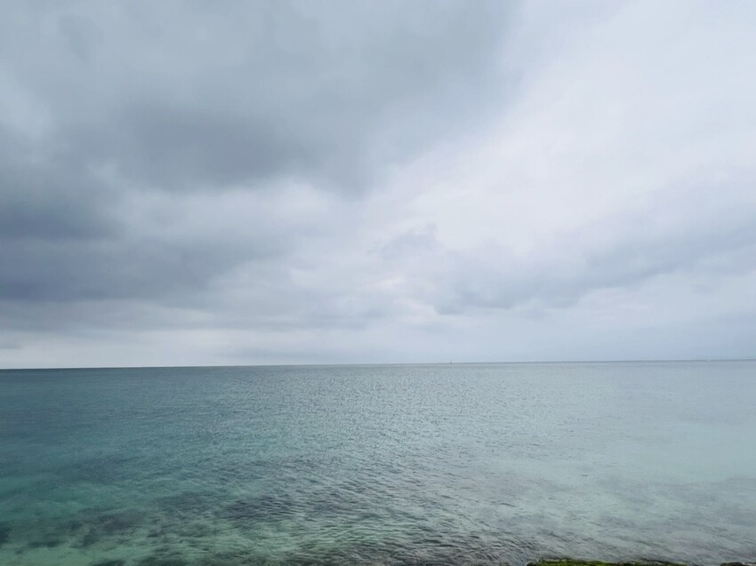 iias 沖繩豐崎:那霸機場附近購物中心。豐崎美麗陽光海濱。還可觀看一架架飛機降落。瀬長島龍神の湯泡溫泉賞夜景以及桑拿浴