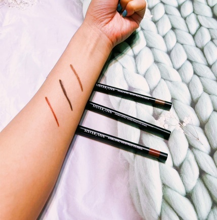 【美妝】最強韓貨眼線筆,SisterAnn持久抗暈防水眼線筆,LIKE SEOUL多色可滿足每一種妝容,美麗因SisterAnn更加分!