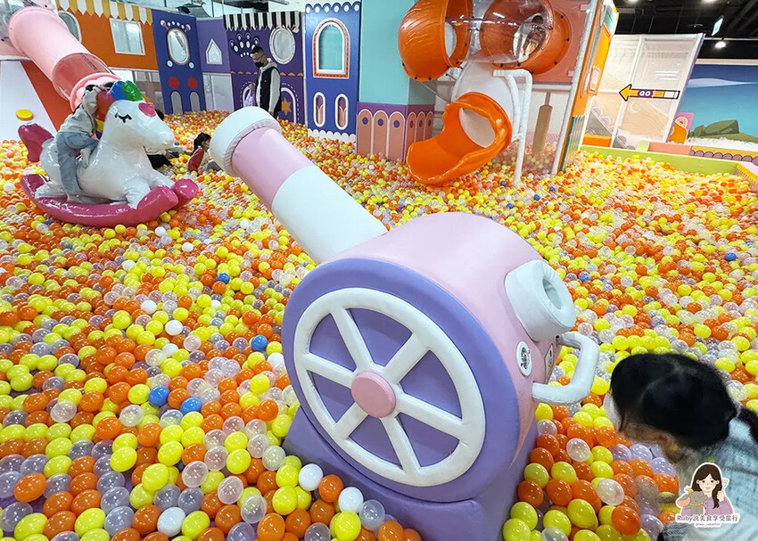 【內湖室內親子館】追風奇幻島內湖旗艦店-火山大冒險，五大主題