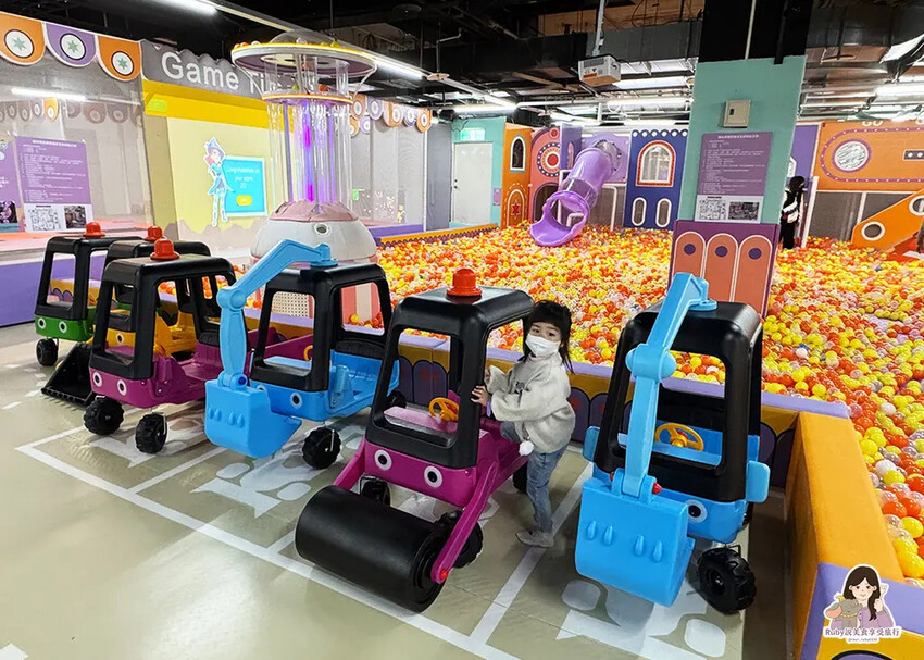 【內湖室內親子館】追風奇幻島內湖旗艦店-火山大冒險，五大主題