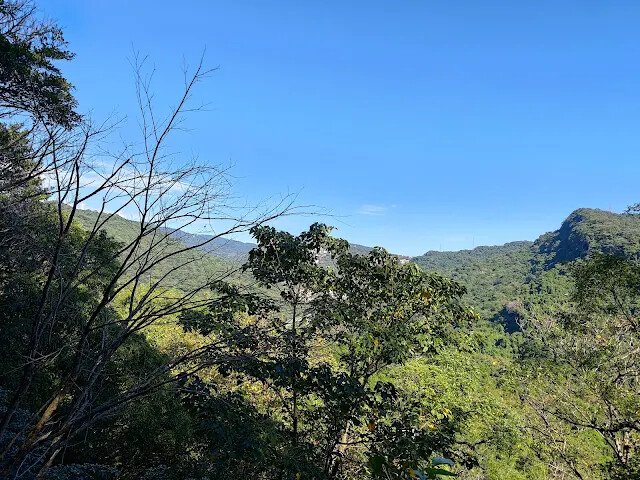 拱北殿 - 後山步道 - 川流亭