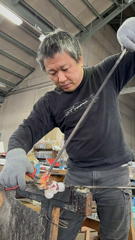 探索嚴美溪的隱藏寶藏!撒哈拉玻璃主題樂園結合藝術 購物與創作的嚴美溪夢幻打卡地。