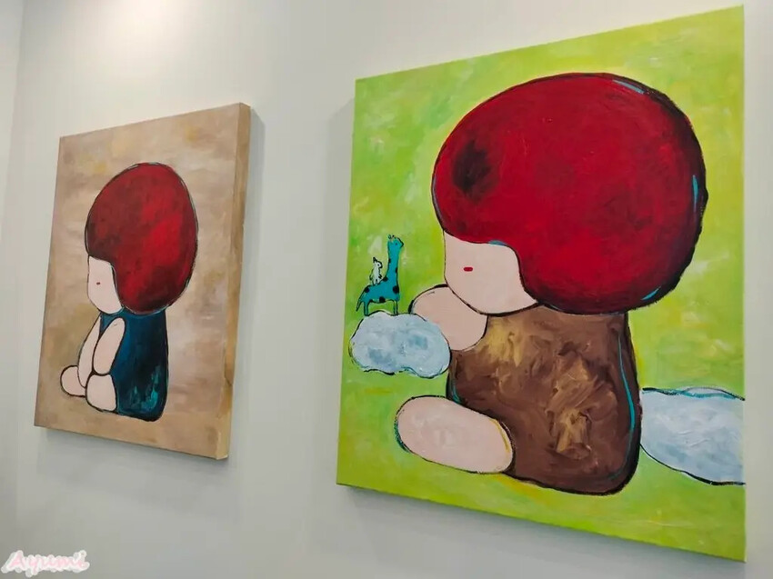 海洋中的一片森林特展藝術家寧芮潔創作的Moi大型氣球裝置爬上