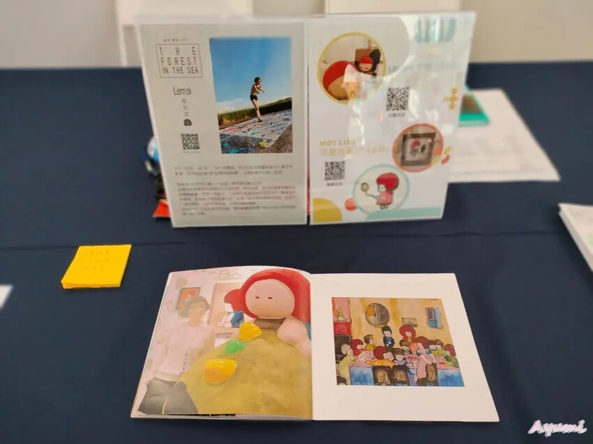 海洋中的一片森林特展藝術家寧芮潔創作的Moi大型氣球裝置爬上