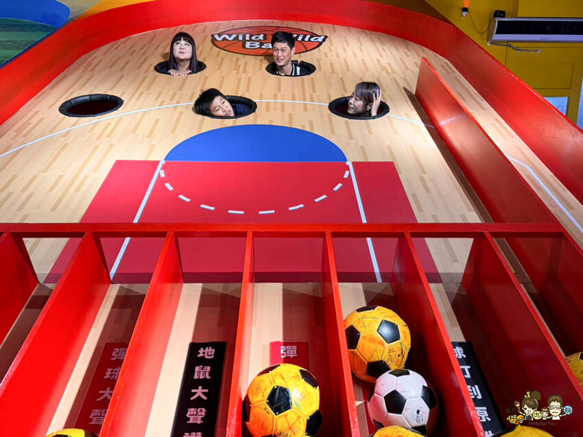 全台首創最大室內球類互動放電趣味創意的歪歪球，宜蘭最新景點玩到歪頭笑翻腰的歪歪球 - 跟著尼力吃喝玩樂＆親子生活