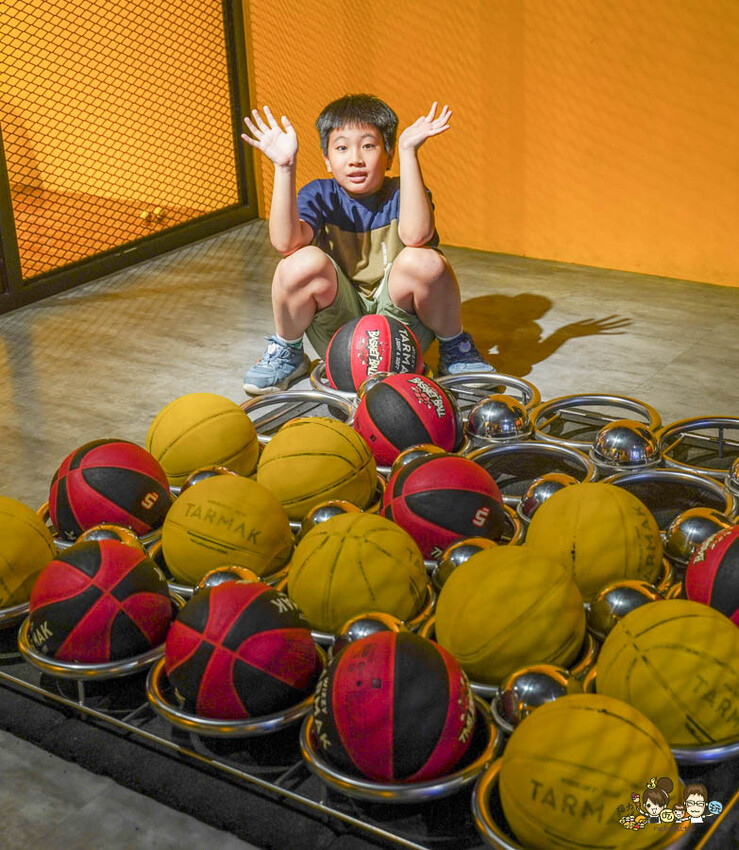 全台首創最大室內球類互動放電趣味創意的歪歪球，宜蘭最新景點玩到歪頭笑翻腰的歪歪球 - 跟著尼力吃喝玩樂＆親子生活