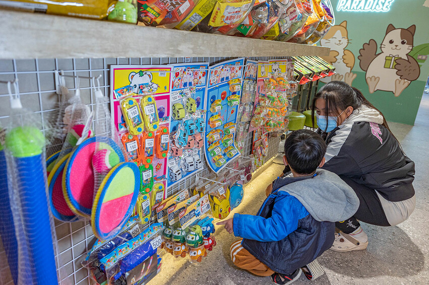 貓頭鷹彈珠樂園-彰化民族店|2025彰化景點|彰化樂園|彰化親子旅遊 貓頭鷹彈珠樂園-彰化民族店|2025彰化景點|彰化樂園|彰化親子旅遊