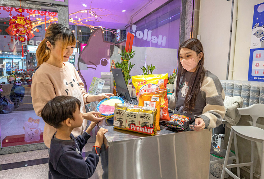 貓頭鷹彈珠樂園-彰化民族店|2025彰化景點|彰化樂園|彰化親子旅遊 貓頭鷹彈珠樂園-彰化民族店|2025彰化景點|彰化樂園|彰化親子旅遊