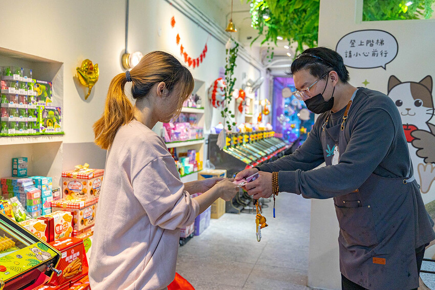 貓頭鷹彈珠樂園-彰化民族店|2025彰化景點|彰化樂園|彰化親子旅遊 貓頭鷹彈珠樂園-彰化民族店|2025彰化景點|彰化樂園|彰化親子旅遊