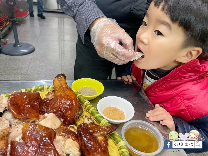 嘉義市東區一爐一故事，《越南烤雞王嘉義店》的脆皮多汁魔法開嘴巴派對，越南香料引爆嘉義美食新高潮！