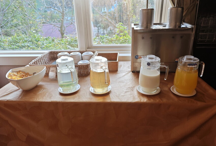 【西湖渡假村-苗栗-景點-住宿-餐廳美食推薦】超高CP值,苗栗2天1夜小旅行懶人包. - 老爺爺與小老婆