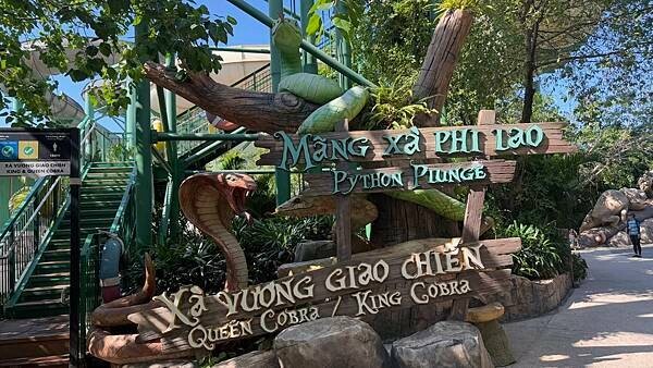 IMG_5549.jpg IMG_5549.jpg