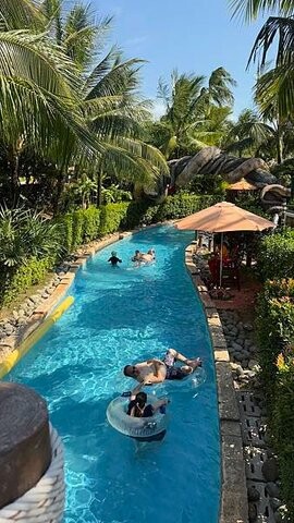 IMG_5555.jpg IMG_5555.jpg