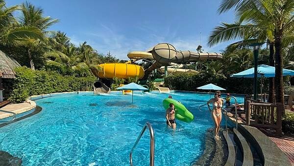 IMG_5525.jpg IMG_5525.jpg