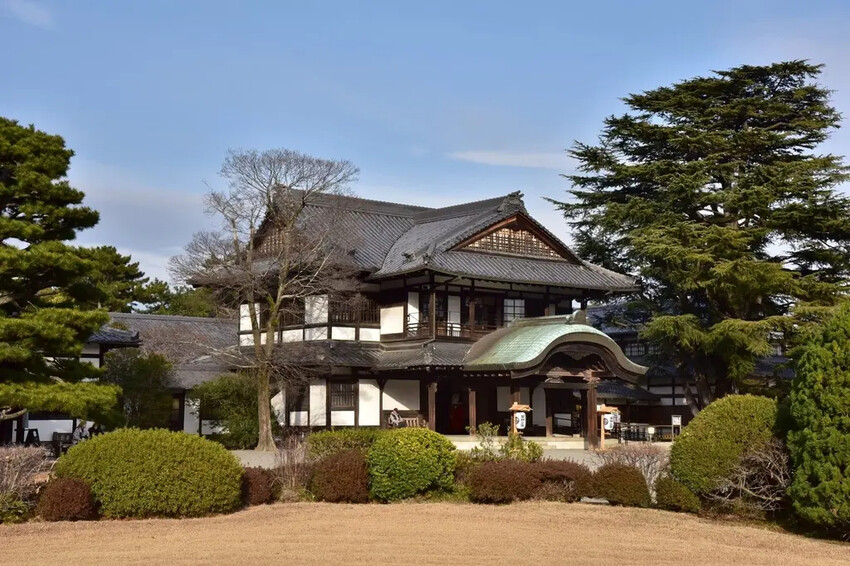 雄獅旅遊｜日本四國雙鐵道六天五夜行程推薦 伊予灘夕陽列車&千