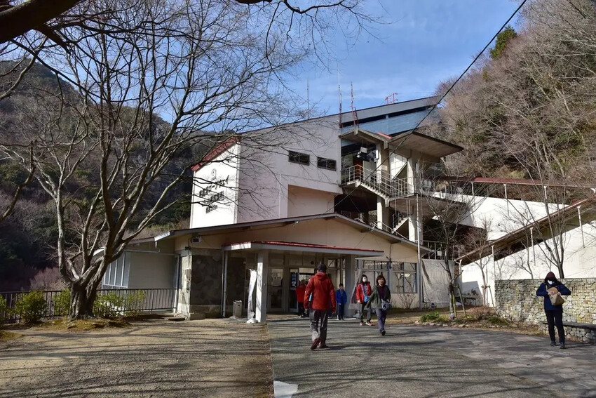 雄獅旅遊｜日本四國雙鐵道六天五夜行程推薦 伊予灘夕陽列車&千